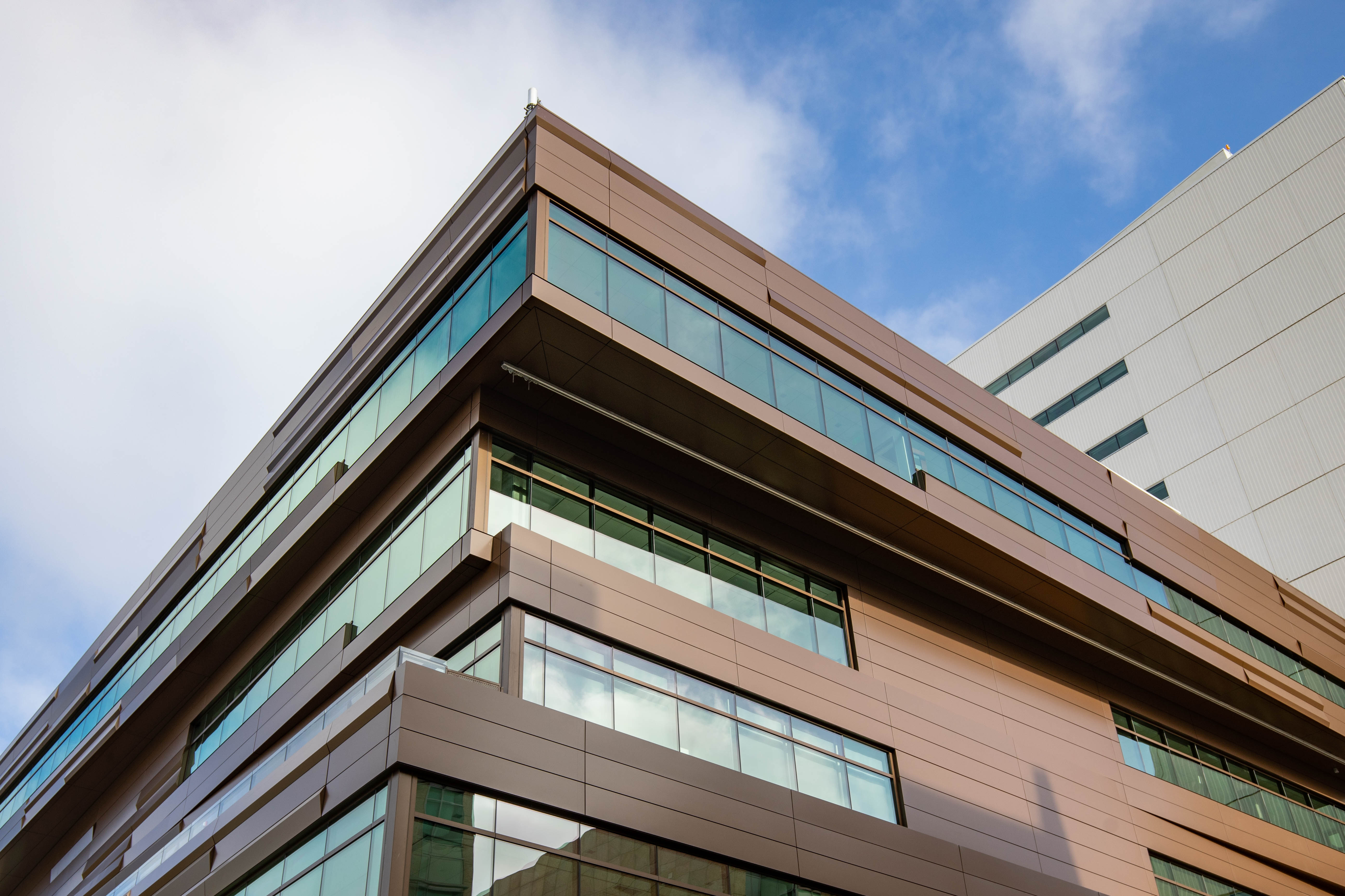 UCSF Wayne and Gladys Valley Center for Vision