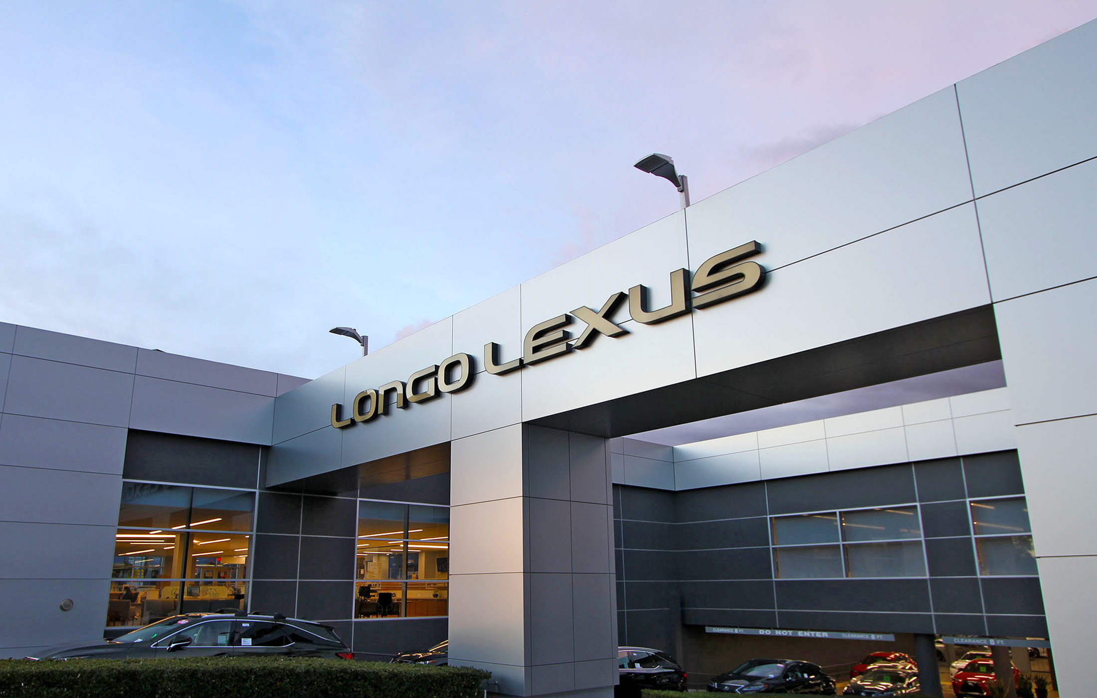 Longo Lexus