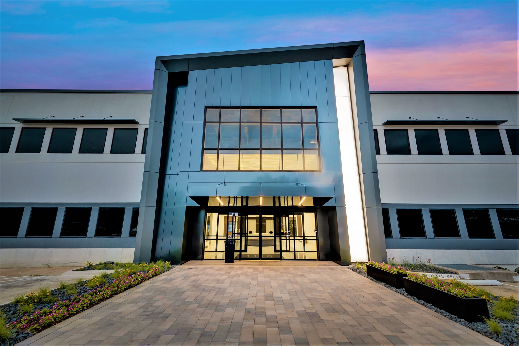 Cottonwood Medical Office Building