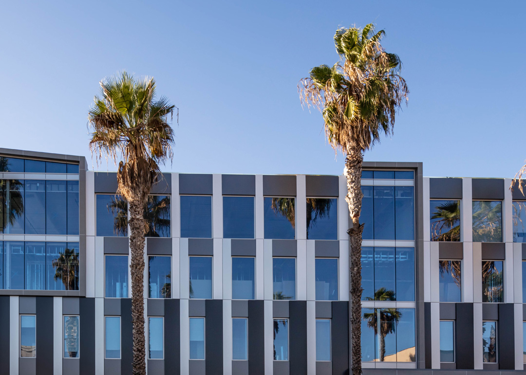Yale-Wilshire Medical building